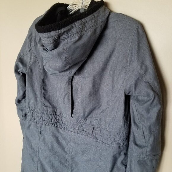 Lululemon  Apres Run Anorak Jacket Rare 6 - Picture 13 of 16